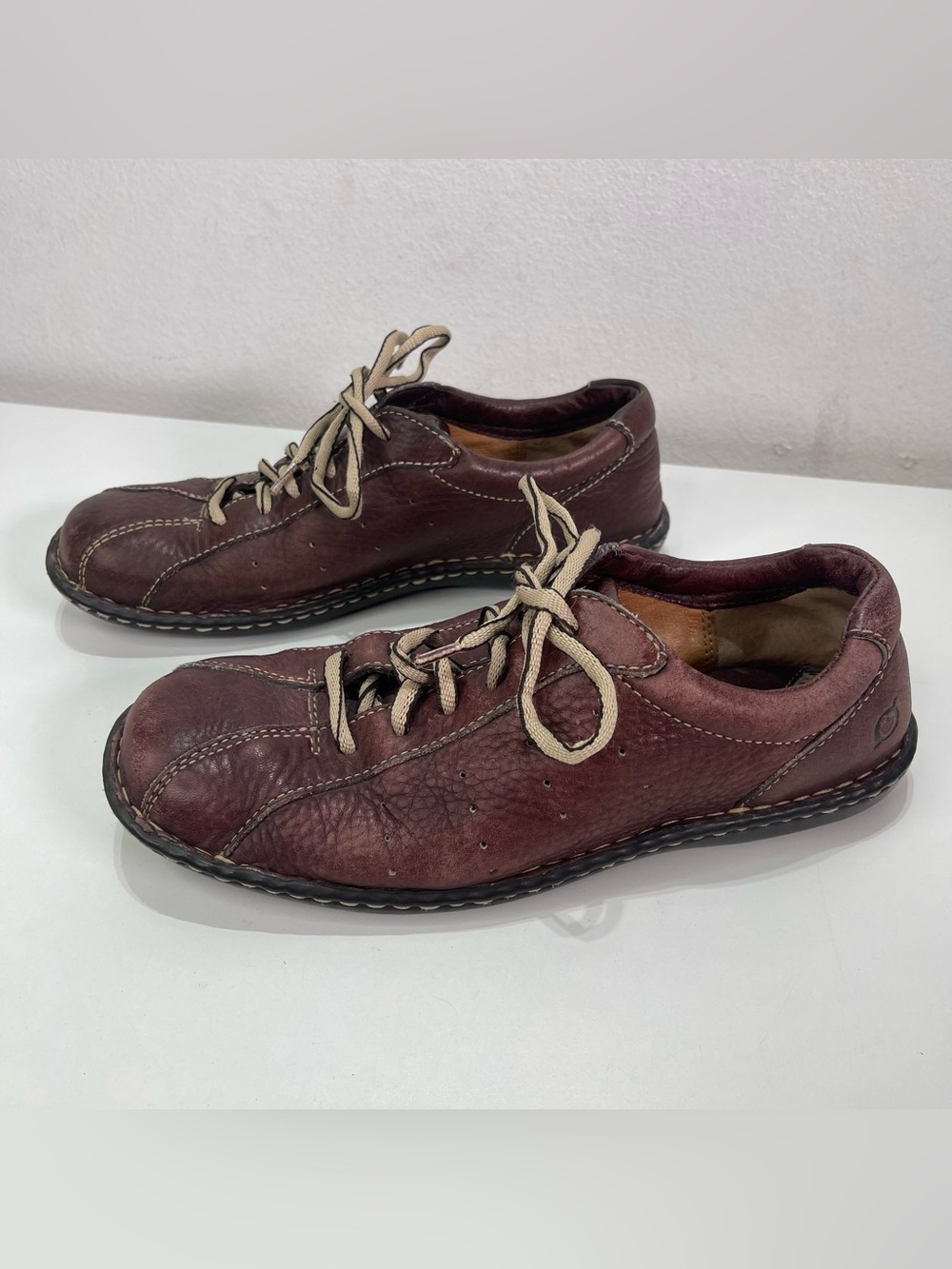 Born Oxford Shoes Women's 9 Brown Perforated Leather Lace Up Academia